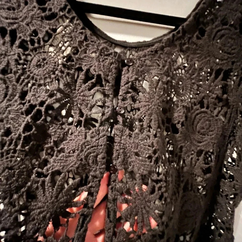~American Rag~ Top - Large - Picture 6 of 7